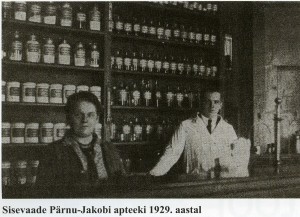 Sisevaade Pärnu-Jakobi apteeki 1929. aastal